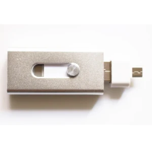 Personalisierter Speicherstick Aluminiumgehäuse mit Logo