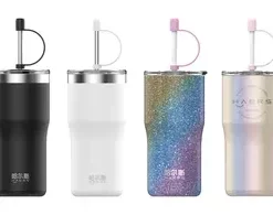 Edle Edelstahlbecher mit Firmenlogo