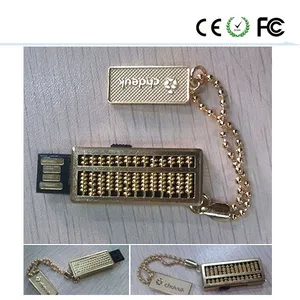 Kleiner USB Speicher gebürstetes Metall mit Gravur