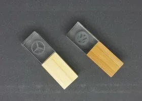 Robuste Holz-USB-Sticks mit Lasergravur für den täglichen Gebrauch