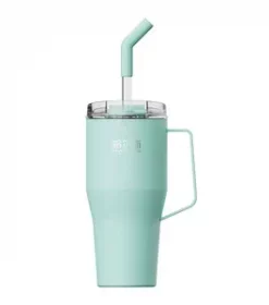 Isolierbecher aus Edelstahl mit Gravur als nachhaltige Alternative zu Einwegbechern