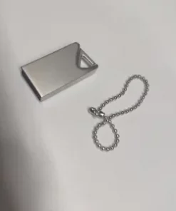 Eleganter USB Schlüsselanhänger mit Metallgehäuse für Werbung