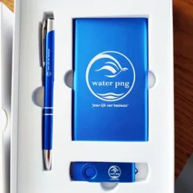 Powerbank mit Logo-Gravur: Ein nützliches und nachhaltiges Kundengeschenk, das in Erinnerung bleibt