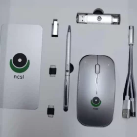 Mobile Ladestationen mit Ihrer persönlichen Gravur: Perfekte Werbemittel für Messen und Events
