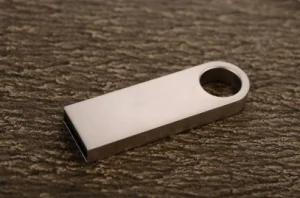 Edler USB Drive gebürstetes Metall mit Namensgravur