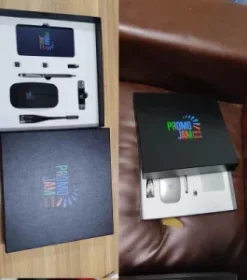 Stilvolle Powerbanks aus Aluminium, Metall und Holz mit Präzisionsgravur für eine edle Haptik