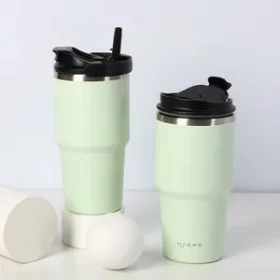 Thermobechern mit individueller Gravur als einzigartiges Geschenk für Freunde und Familie