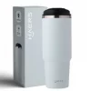 Individuell gestaltete Thermobecher aus Edelstahl als praktisches und stilvolles Accessoire