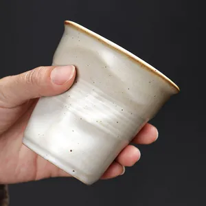 Tasse aus Keramik mit Namensgravur