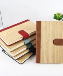 Firmen-Notizbuch aus Holz – Individuell graviert mit Logo
