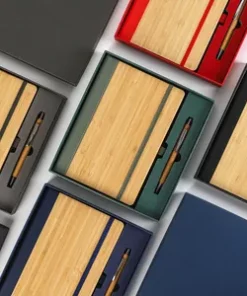 Premium Holz-Notizbuch – Für stilvolle Markenpräsentation