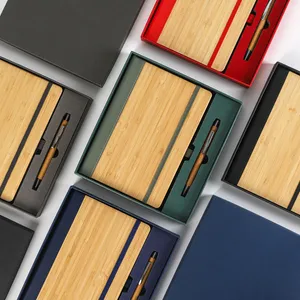 Premium Holz-Notizbuch – Für stilvolle Markenpräsentation