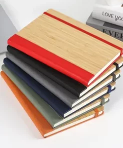 Design-Notizbuch mit Holzcover und individueller Gravur