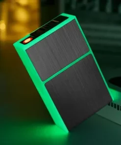 Schwarzes Etui mit Gravur