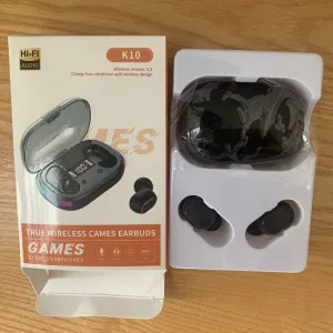 Werbegeschenk: Gravierte True Wireless Kopfhörer