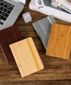 Nachhaltige Geschäftsausstattung – Notizbuch mit Holzdeckel