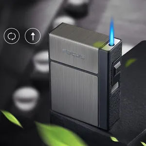 Kunstvolles Etui mit Gravur