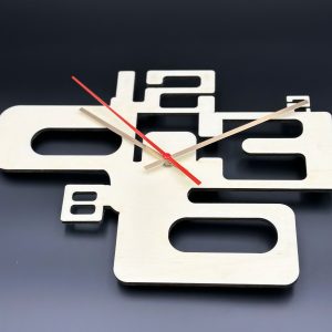 Kinderzimmer Wanduhr Holz – Leise,Flugzeug-Motive Ausschnitte.