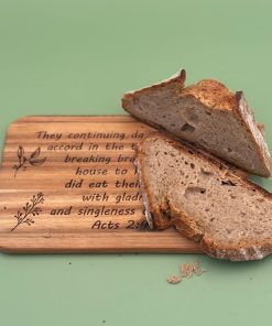 Das personalisierte Frühstücksbrettchen aus Holz – Einzigartige Geschenkidee mit Gravur